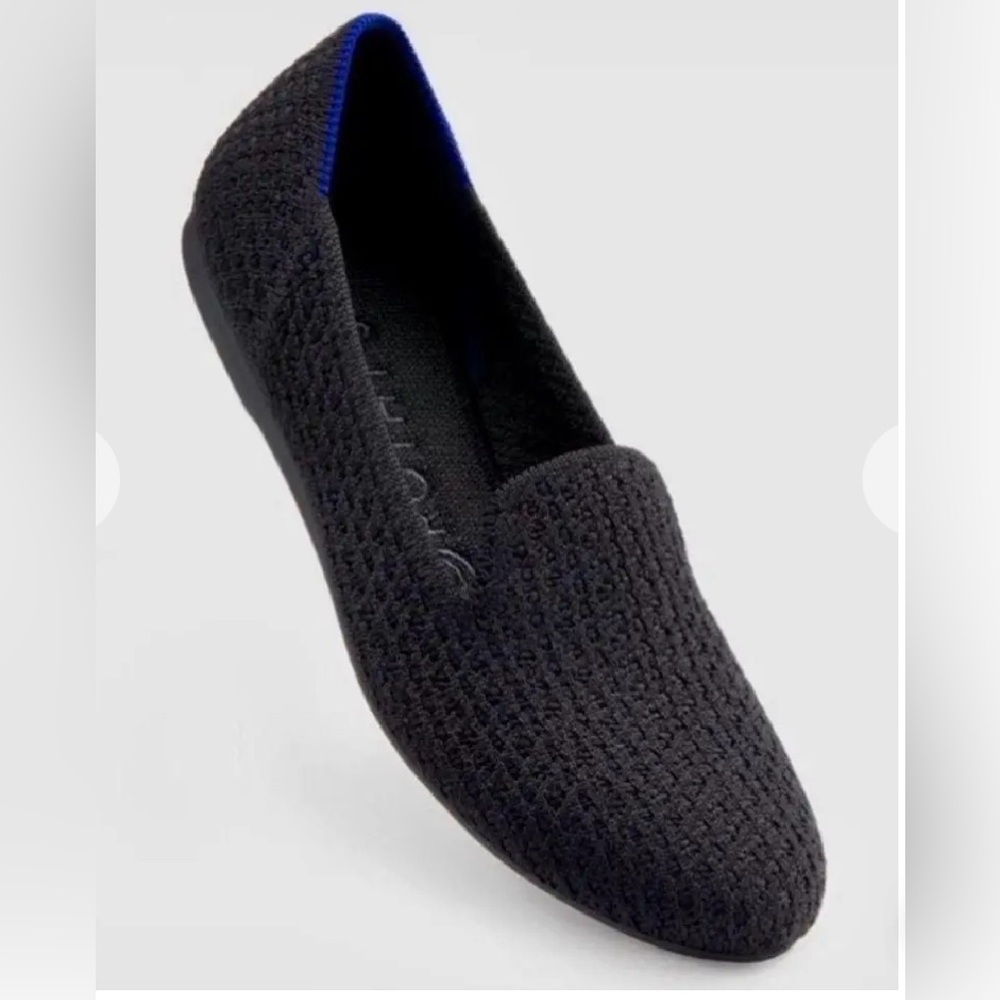 RETIRED Rothy’s Black Honeycomb loafer flats 9.5